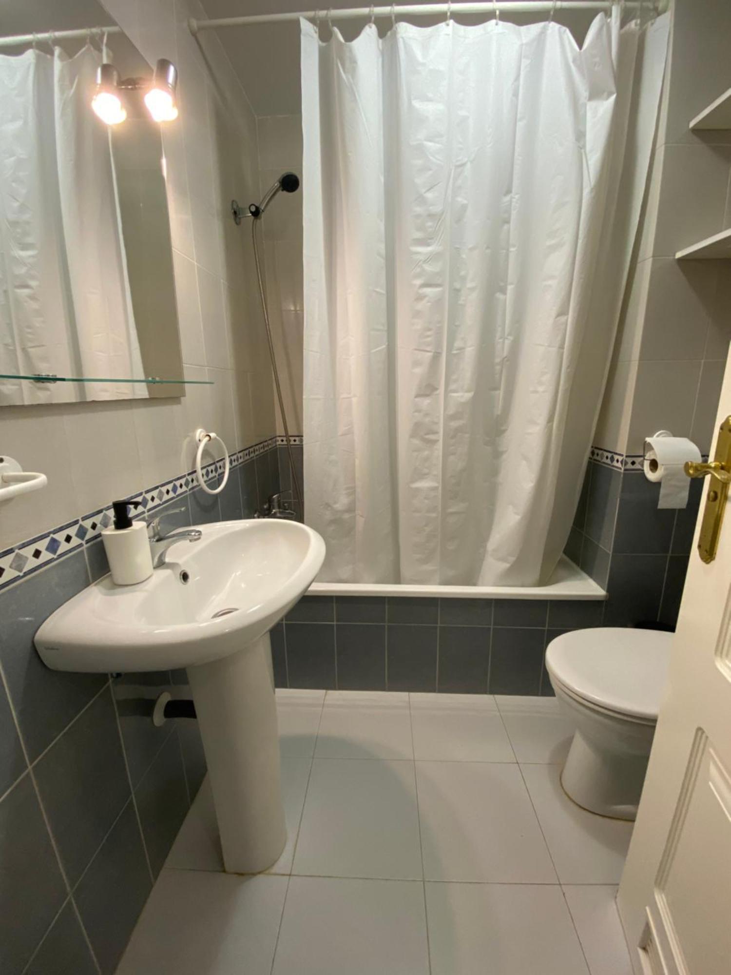 Apartamento En Punta Candor 로타 외부 사진